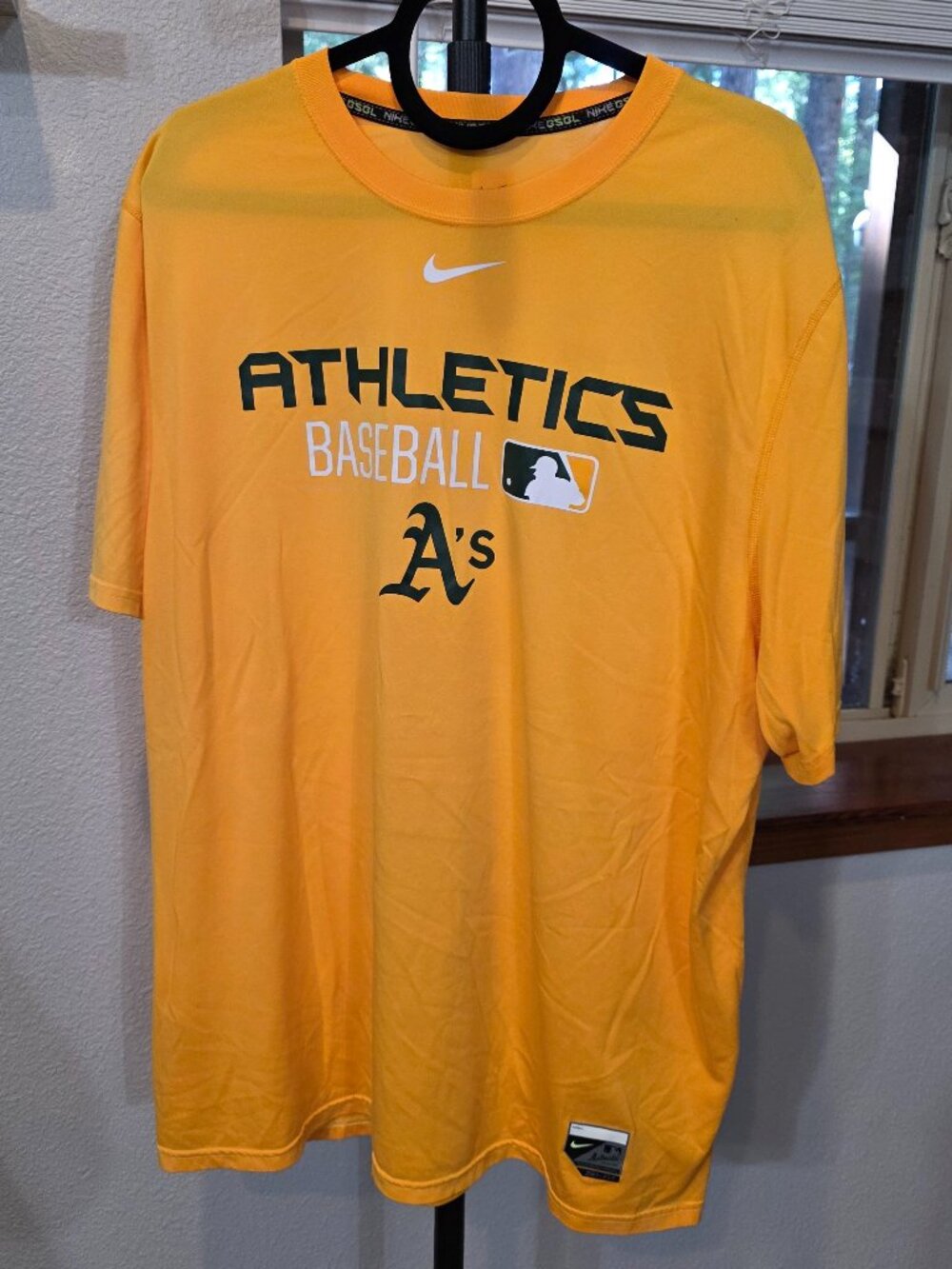 Nike MLB Oakland Athletics Men's Dri-Fit T-Shirt